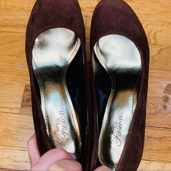 Fusion Brown Suede Platform Heels Size 7.5 - Picture 6 of 8